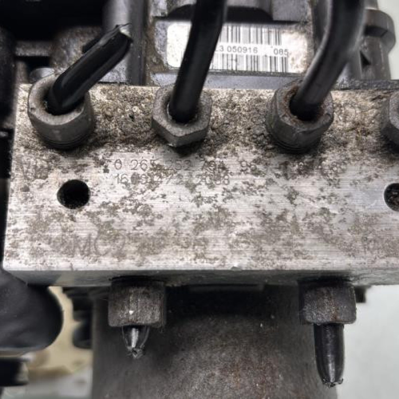 Bloc ABS (freins anti-blocage) CITROEN C5 2 Photo n°3