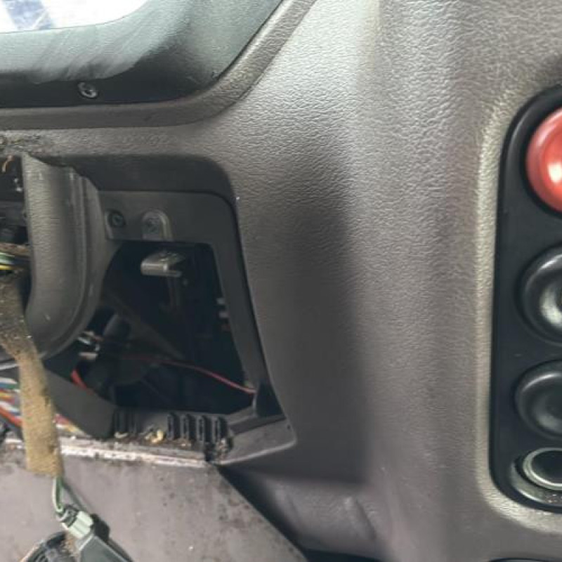 Serrure avant droit RENAULT MASTER 2 Photo n°17