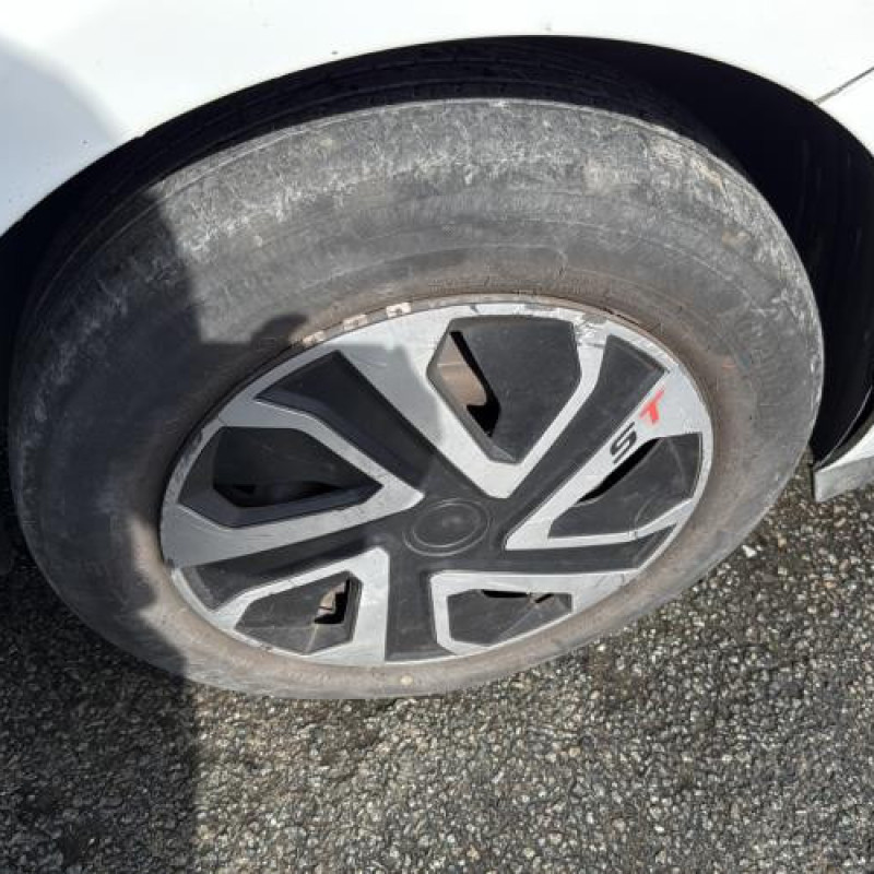 Porte avant droit CITROEN C3 2 Photo n°17