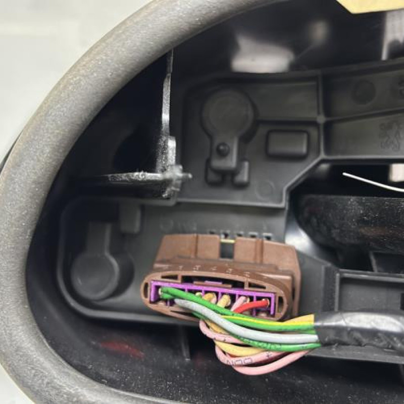 Feu arriere principal gauche (feux) CITROEN SAXO Photo n°4