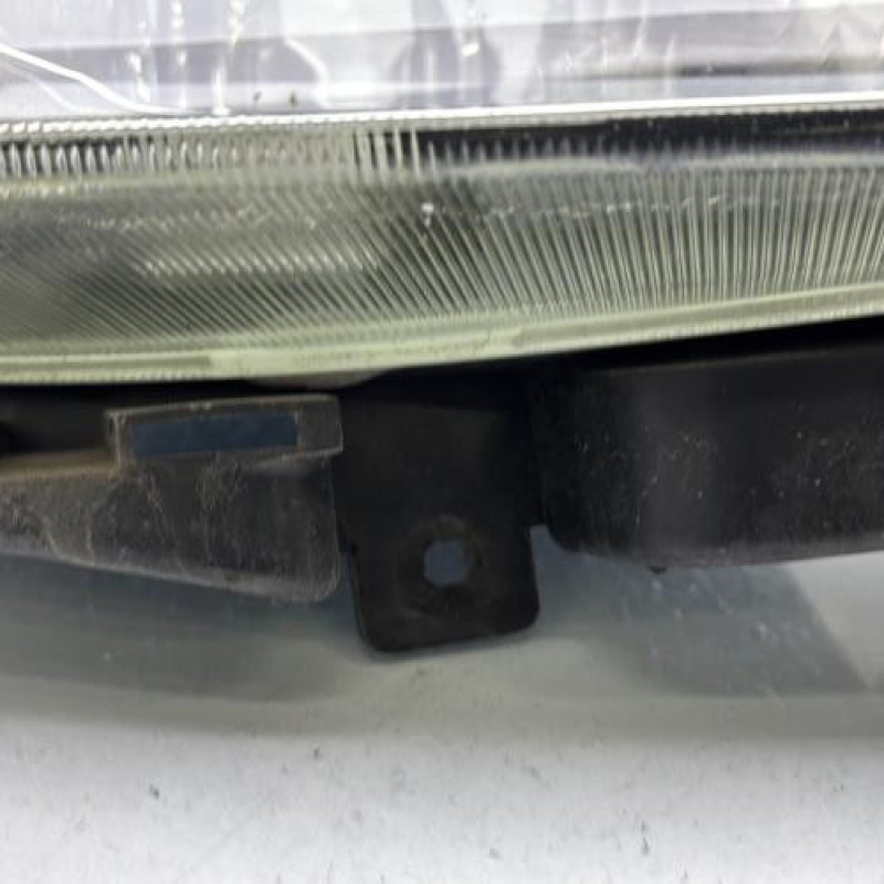 Optique avant principal droit (feux)(phare) CITROEN SAXO Photo n°3