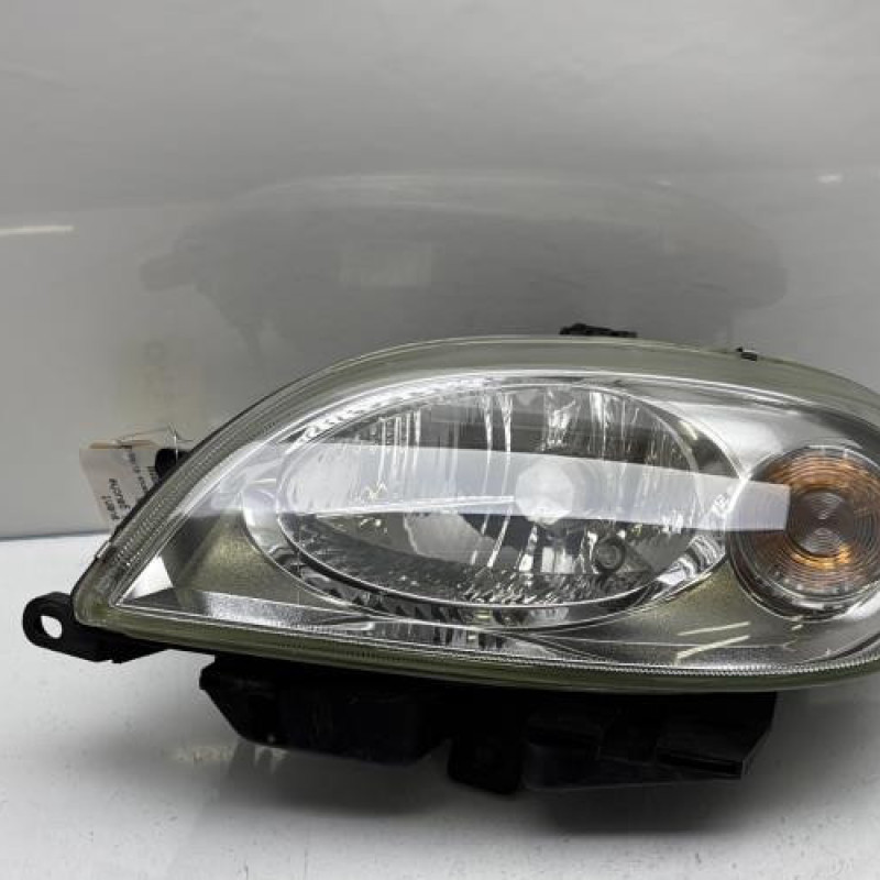 Optique avant principal gauche (feux)(phare) CITROEN SAXO Photo n°1
