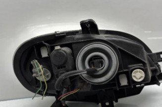 Optique avant principal gauche (feux)(phare) CITROEN SAXO