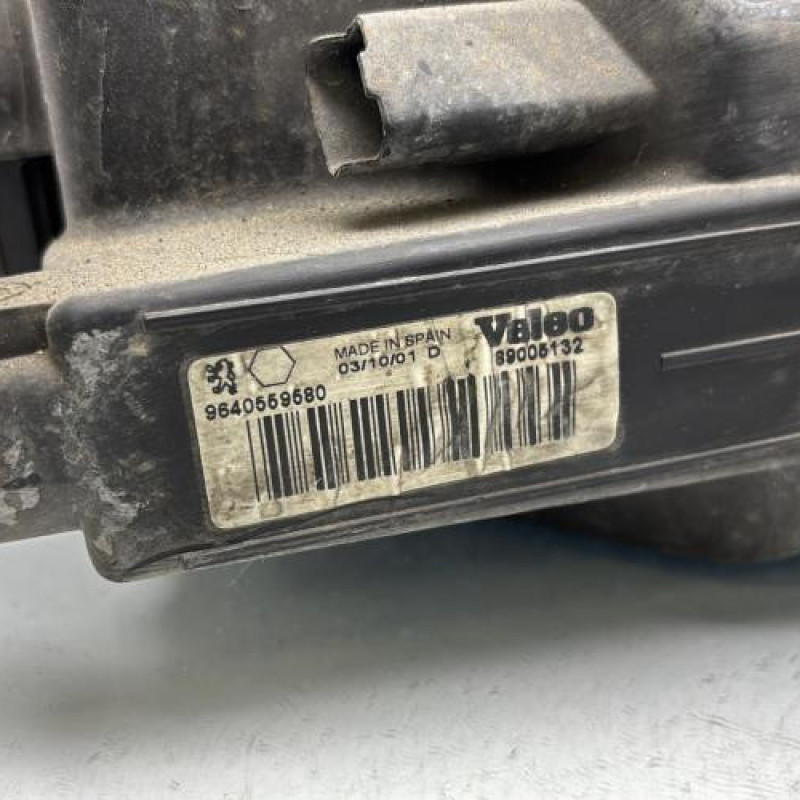 Optique avant principal gauche (feux)(phare) PEUGEOT 206 Photo n°5