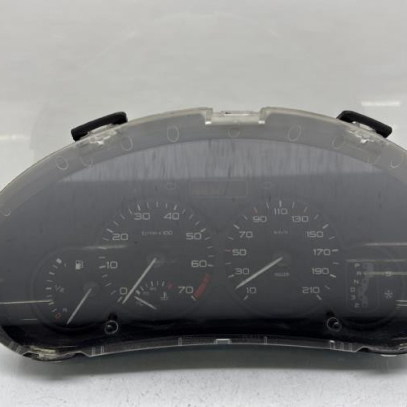 Compteur PEUGEOT 206 Photo n°1