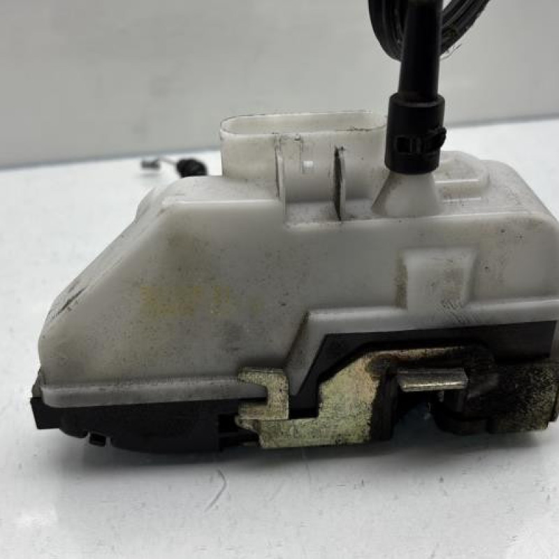 Serrure avant gauche CITROEN C2 Photo n°6