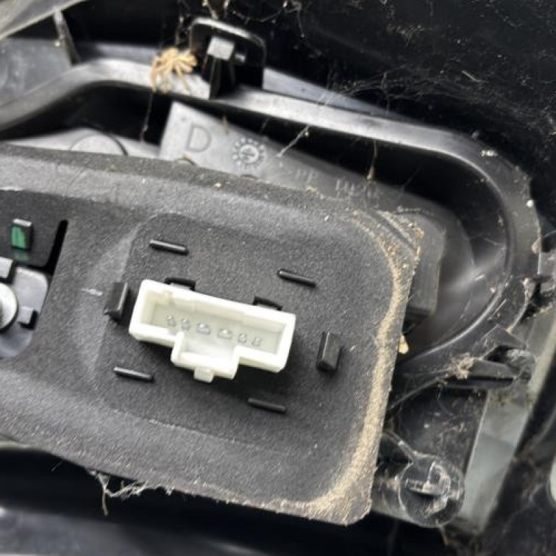 Feu arriere principal droit (feux) CITROEN C3 2 Photo n°3