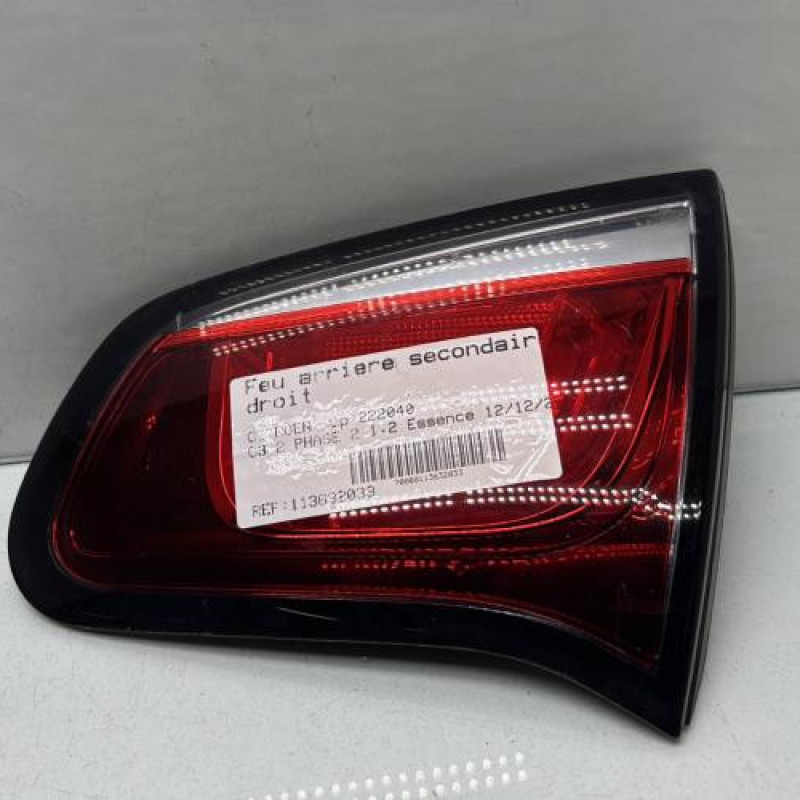 Feu arriere secondaire droit (feux) CITROEN C3 2 Photo n°1