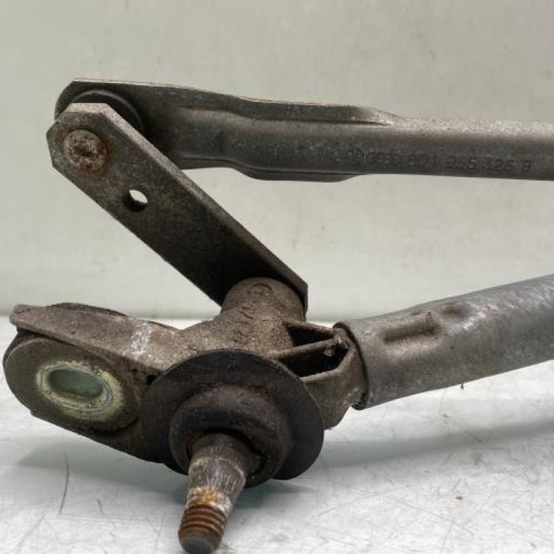 Moteur essuie glace avant AUDI A4 1 Photo n°3