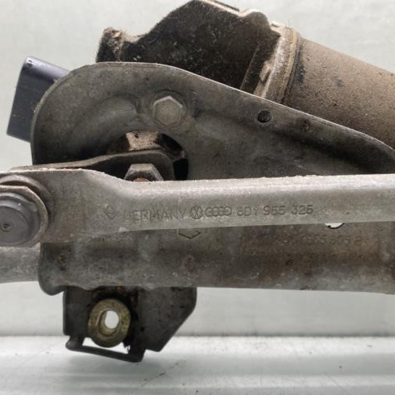 Moteur essuie glace avant AUDI A4 1 Photo n°4