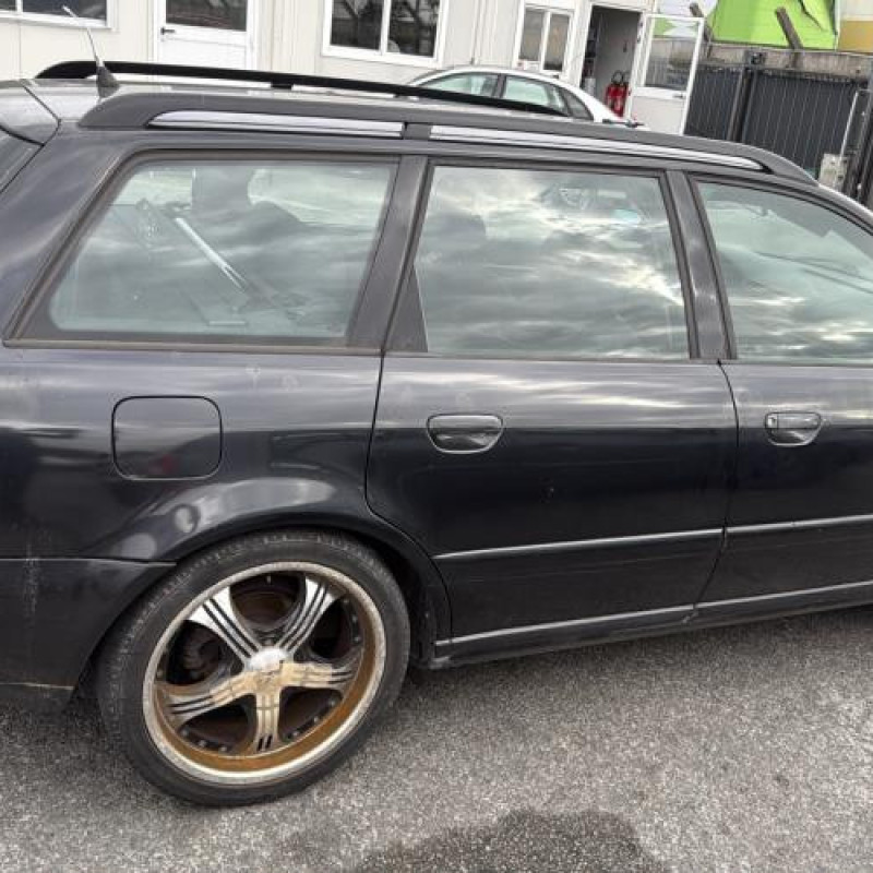 Moteur essuie glace avant AUDI A4 1 Photo n°17