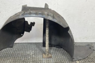 Pare boue avant droit PEUGEOT 307 Photo n°1