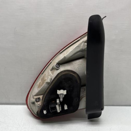 Feu arriere secondaire gauche (feux) PEUGEOT 2008 1