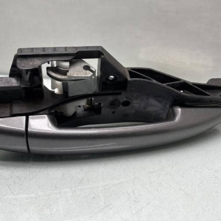 Poignee porte arriere droit PEUGEOT 2008 1 Photo n°1