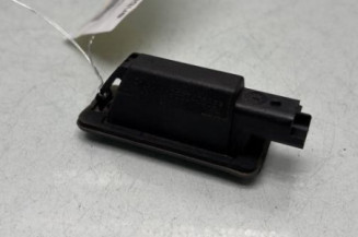 Eclairage de plaque PEUGEOT 2008 1