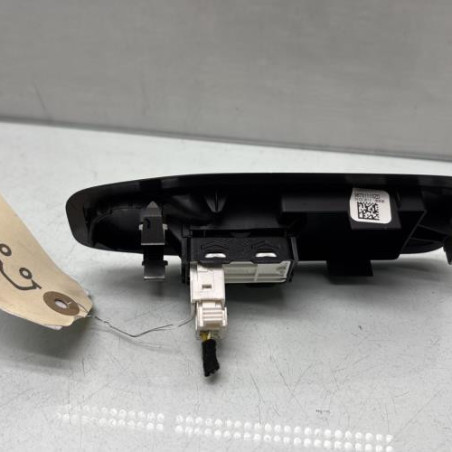 Interrupteur de leve vitre avant gauche PEUGEOT 2008 1