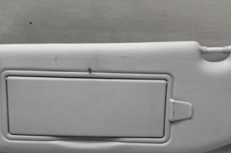 Pare soleil gauche PEUGEOT 2008 1 Photo n°1