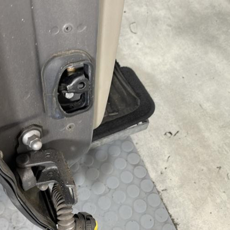 Porte arriere droit RENAULT LAGUNA 3 Photo n°5