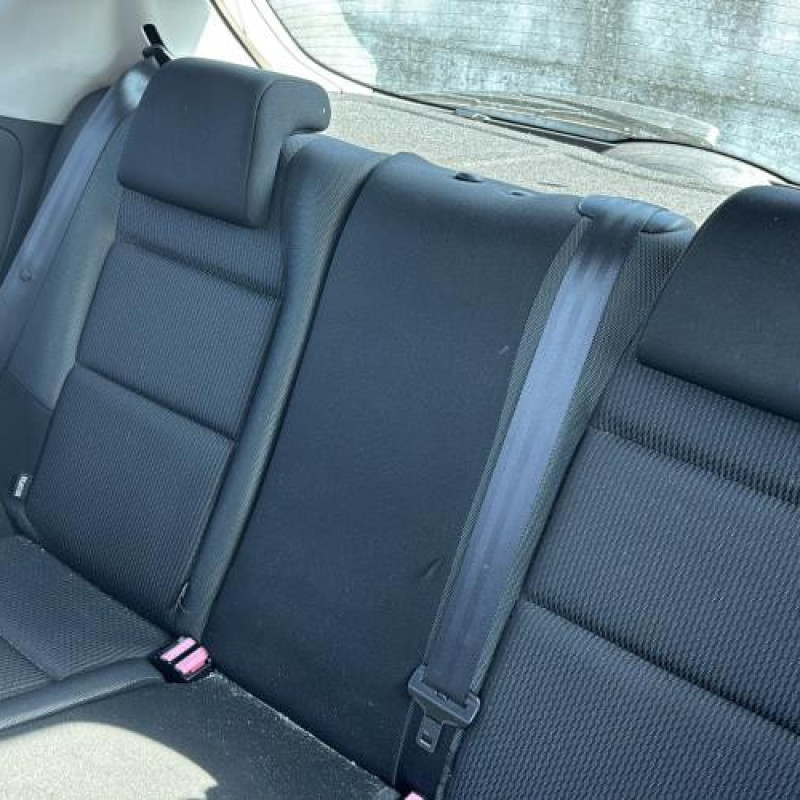 Ceinture arriere gauche PEUGEOT 207 Photo n°13