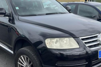 Aile avant droit VOLKSWAGEN TOUAREG 1