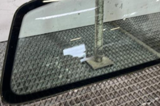 Custode arriere droit VOLKSWAGEN POLO 4