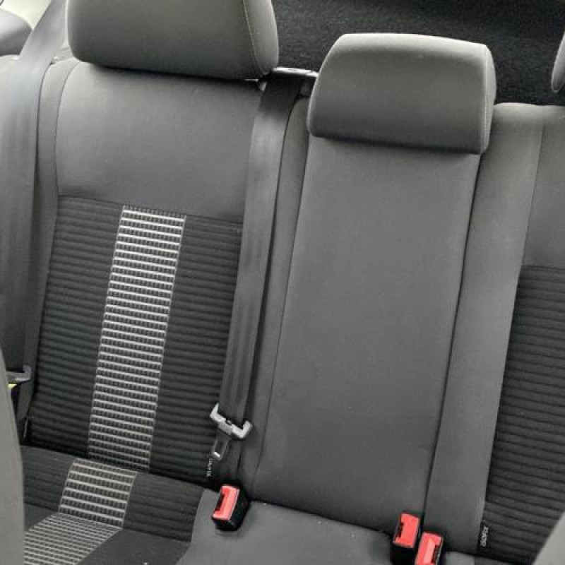 Custode arriere droit VOLKSWAGEN POLO 4 Photo n°15