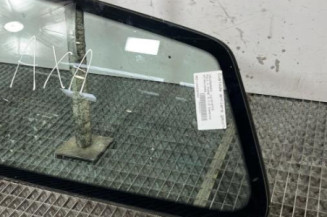 Custode arriere gauche VOLKSWAGEN POLO 4