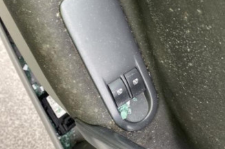 Feu arriere principal droit (feux) RENAULT SCENIC 2