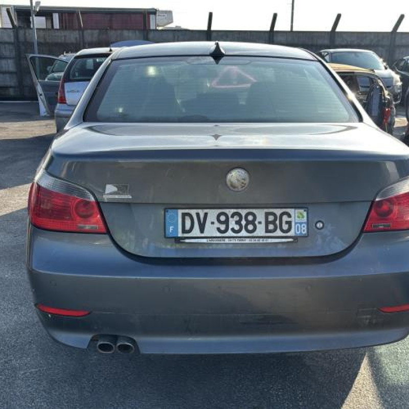 Malle/Hayon arriere BMW SERIE 5 E60 Photo n°11