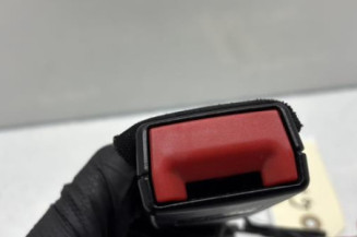 Attache ceinture arriere droit OPEL MERIVA B