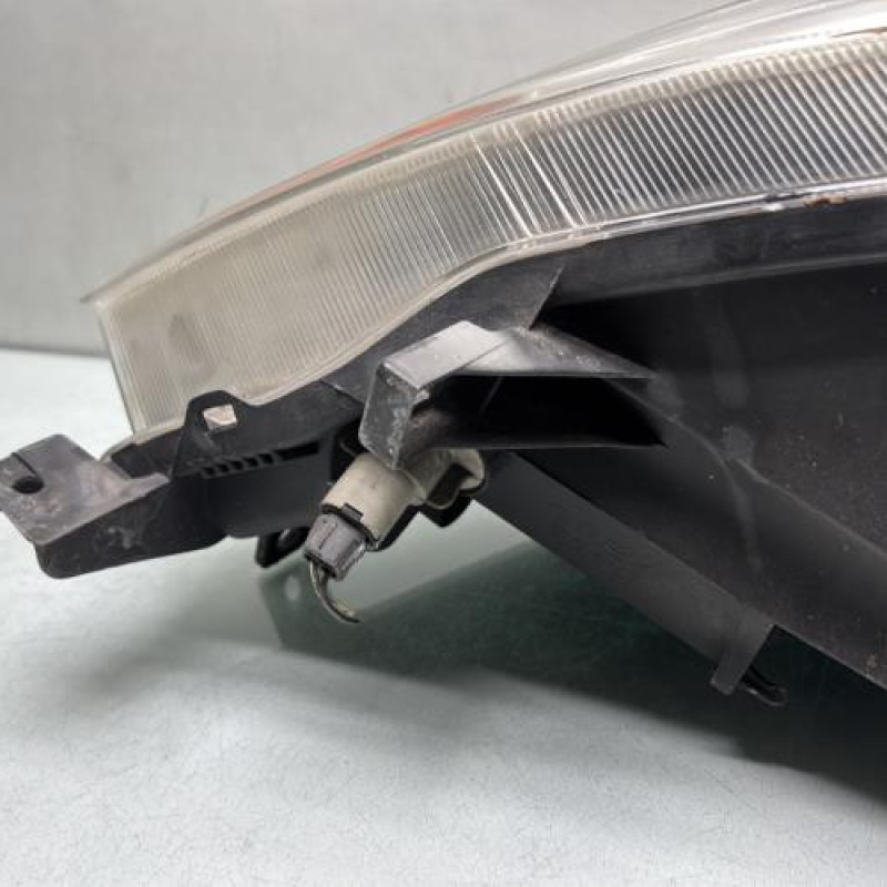 Optique avant principal droit (feux)(phare) NISSAN NOTE 1 Photo n°4