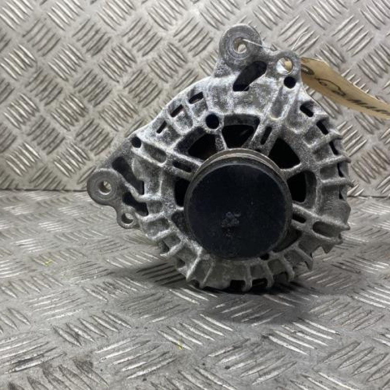 Alternateur VOLKSWAGEN SCIROCCO 3 Photo n°2