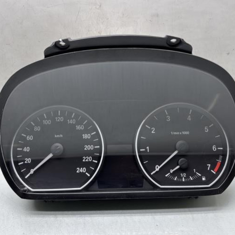 Compteur BMW SERIE 1 E81 Photo n°1
