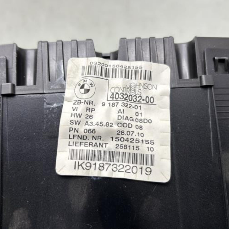 Compteur BMW SERIE 1 E81 Photo n°3