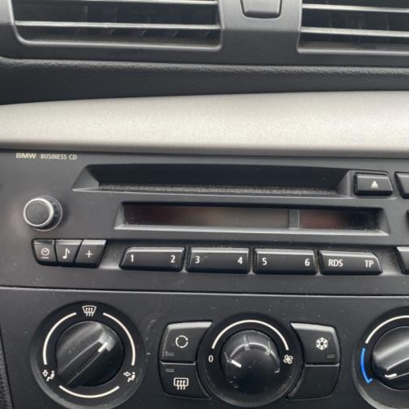 Compteur BMW SERIE 1 E81 Photo n°13