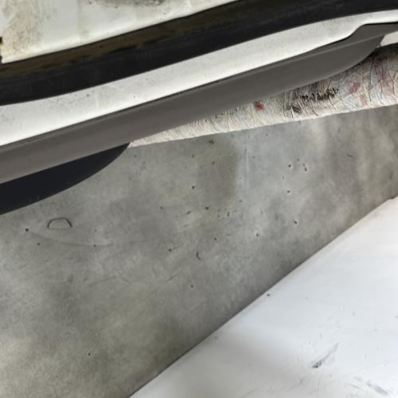 Porte arriere droit MITSUBISHI L 200 3 Photo n°4