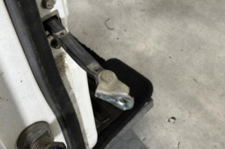 Porte avant droit MITSUBISHI L 200 3