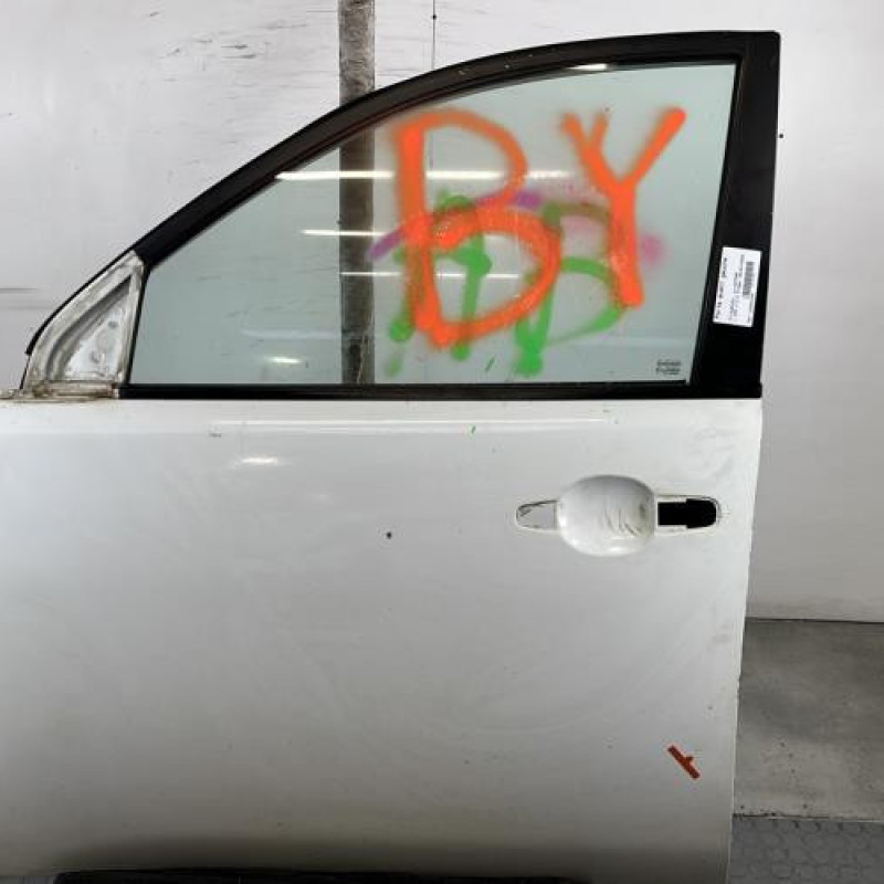 Porte avant gauche MITSUBISHI L 200 3 Photo n°1