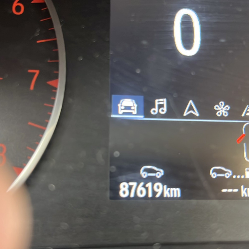 RENAULT MEGANE 4 PHASE 2 1.3i - 16V TURBO TCE 140 Photo n°11