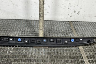 Baguette de porte arriere droite PEUGEOT 2008 1