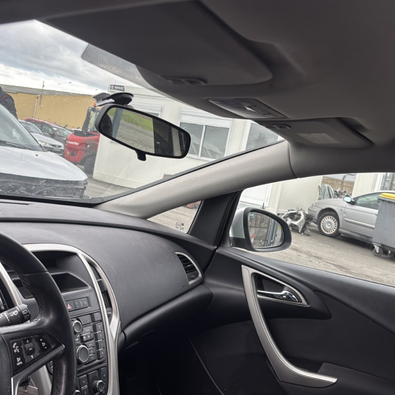 OPEL ASTRA J PHASE 1 1.3 CDTI - 16V TURBO Photo n°23