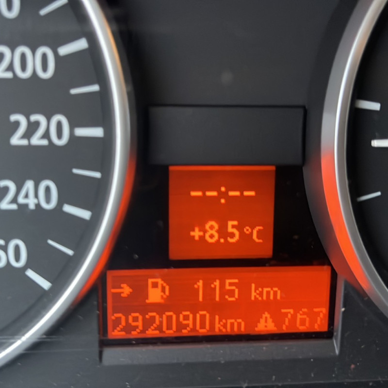 BMW SERIE 3 E90 PHASE 1 320d 2.0D - 16V TURBO Photo n°10