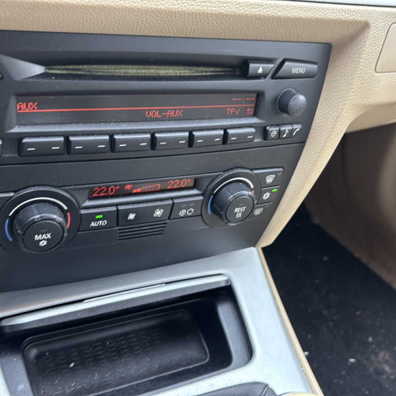 BMW SERIE 3 E90 PHASE 1 320d 2.0D - 16V TURBO Photo n°31