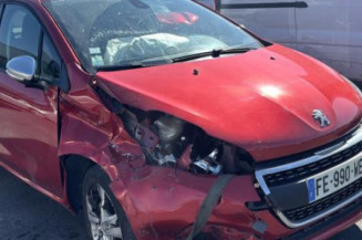 Calculateur moteur PEUGEOT 208 1