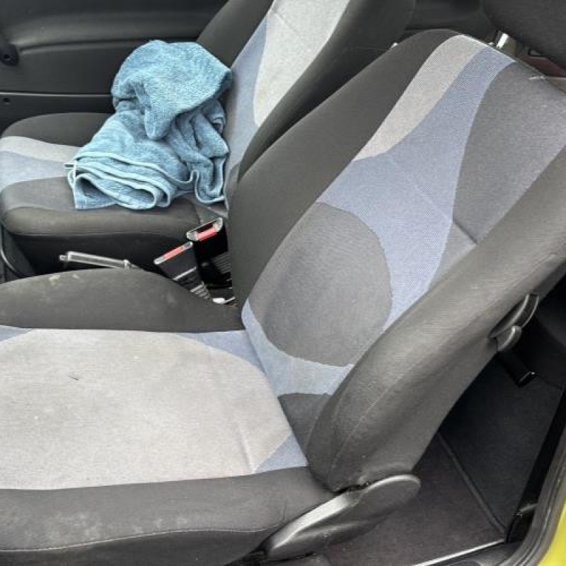 Bouton de warning OPEL CORSA B Photo n°15