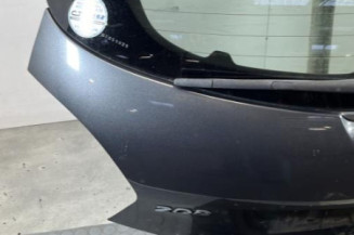 Malle/Hayon arriere PEUGEOT 208 1