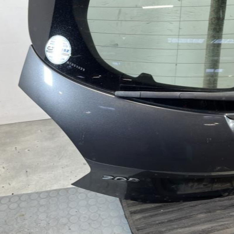 Malle/Hayon arriere PEUGEOT 208 1 Photo n°5