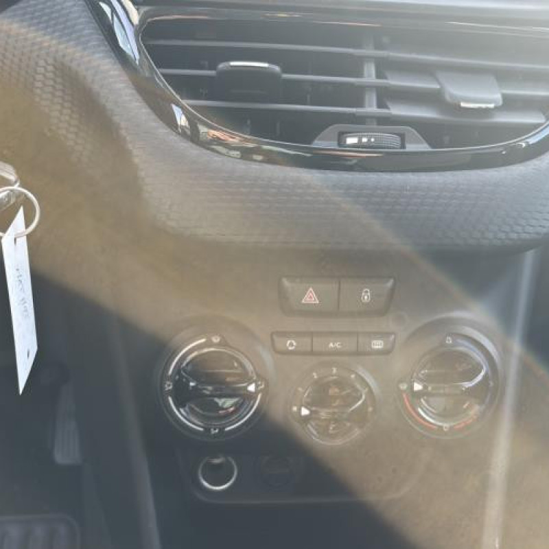 Porte arriere droit PEUGEOT 208 1 Photo n°19