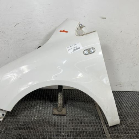 Aile avant gauche VOLKSWAGEN FOX Photo n°1