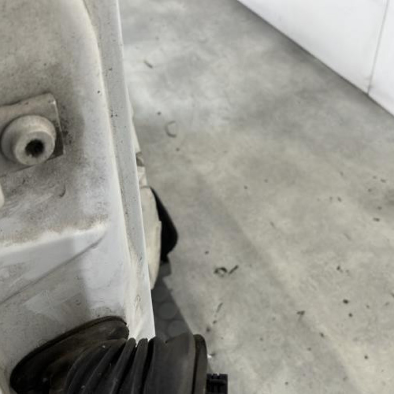 Porte avant droit VOLKSWAGEN FOX Photo n°4